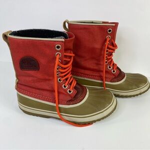 Sorel Women's  Premium Red and Tan Winter Snow Boots Size 8